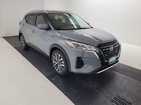 Used 2023 Nissan Kicks SV FWD image 13