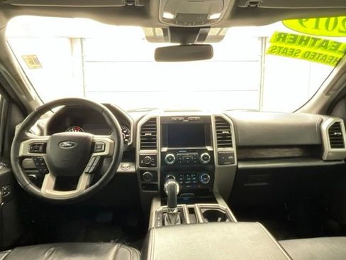 Used 2019 Ford F150 Lariat w/ Trailer Tow Package image 4