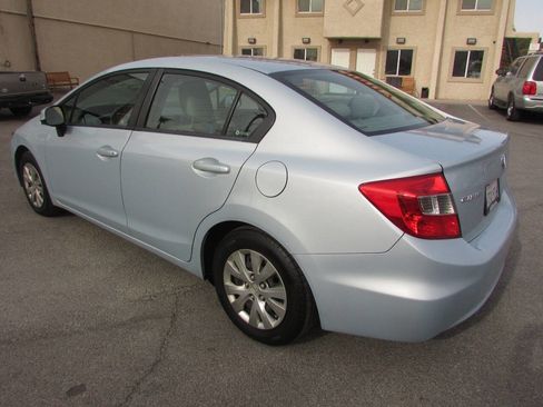 Used 2012 Honda Civic LX image 4