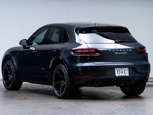 Used 2017 Porsche Macan Turbo AWD/4WD image 4