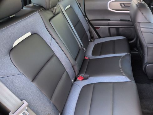 New 2026 Ford Bronco Sport Outer Banks AWD/4WD image 32