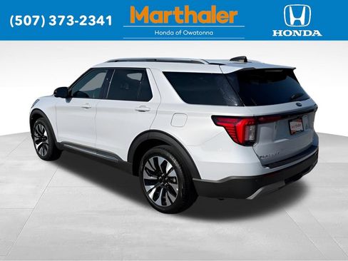 Used 2025 Ford Explorer Platinum w/ LUX Leather Package AWD/4WD image 3