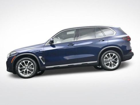 New 2026 BMW X5 xDrive50e w/ Executive Package AWD/4WD image 37