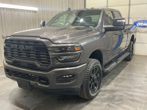 Used 2026 RAM 2500 Big Horn AWD/4WD image 4