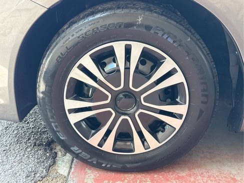 Used 2012 Honda Civic LX image 10
