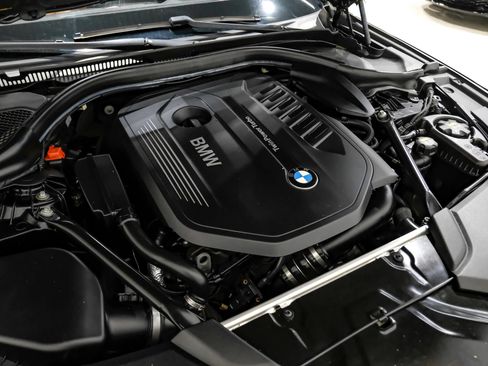 Used 2017 BMW 540i RWD image 54
