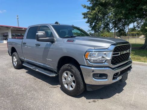 Used 2024 RAM 2500 Big Horn AWD/4WD image 1