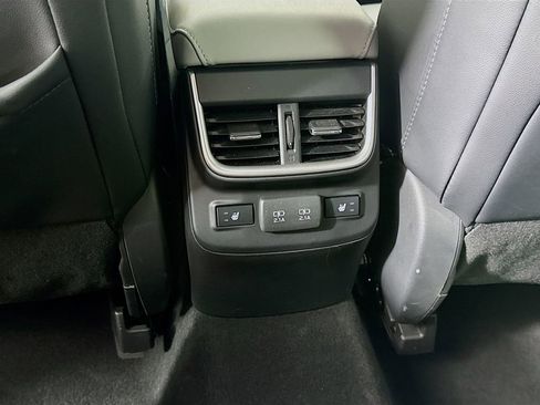 Used 2021 Subaru Outback Limited w/ Popular Package #2 image 28