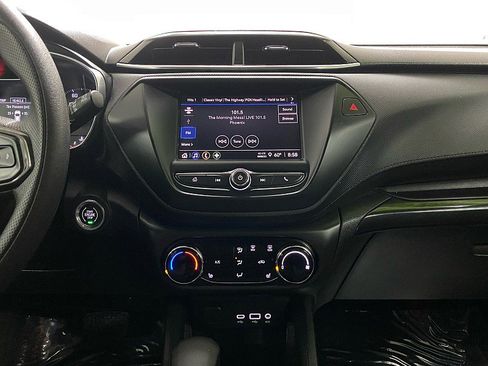Used 2023 Chevrolet TrailBlazer LT image 14