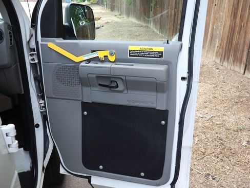 Used 2012 Ford E-350 and Econoline 350 Extended Super Duty w/ PWR Group RWD image 25
