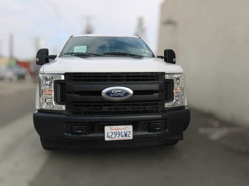 Used 2019 Ford F250 XL w/ Power Equipment Group image 35