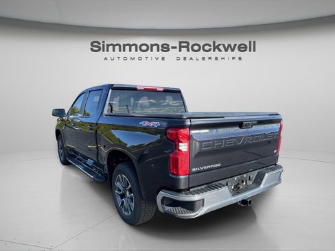 Used 2024 Chevrolet Silverado 1500 LT image 5