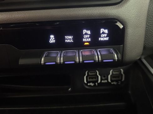 Used 2021 RAM 1500 Big Horn AWD/4WD image 23