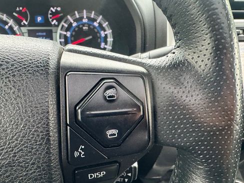 Used 2017 Toyota 4Runner SR5 Premium AWD/4WD image 16