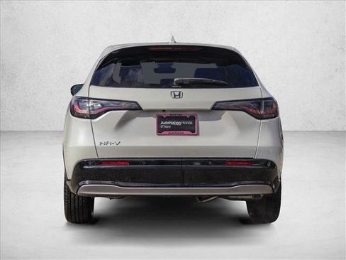 New 2026 Honda HR-V EX-L image 6
