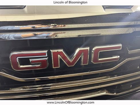 Used 2025 GMC Sierra 1500 SLT w/ SLT Premium Package AWD/4WD image 14