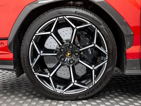 Used 2024 Lamborghini Urus Performante image 8