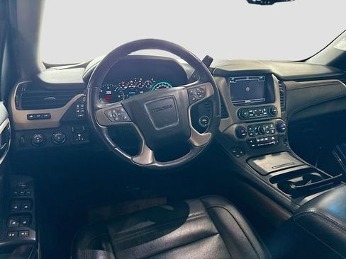 Used 2018 GMC Yukon Denali w/ Denali Ultimate Package image 25