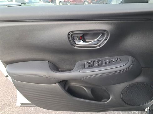 Certified 2023 Honda HR-V LX image 20