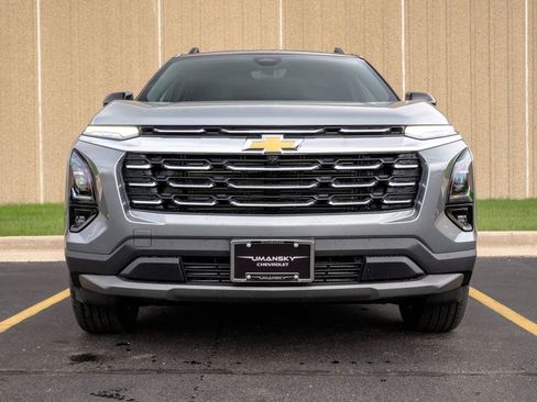 New 2026 Chevrolet Equinox LT w/ Safety and Technology Package AWD/4WD image 3