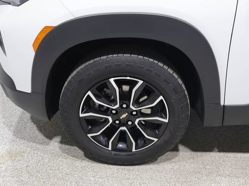 Used 2023 Chevrolet TrailBlazer ACTIV AWD/4WD image 8