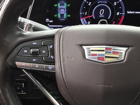Used 2023 Cadillac Escalade ESV V AWD/4WD image 36