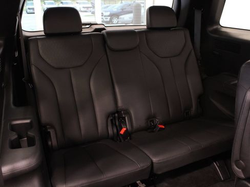 Used 2021 Hyundai Palisade SEL w/ Premium Package FWD image 34