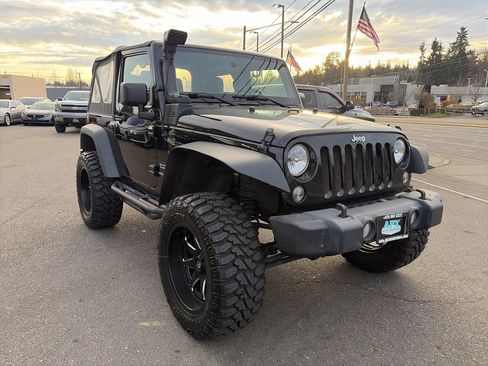Used 2017 Jeep Wrangler Sport image 11