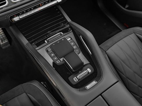 New 2026 Mercedes-Benz GLE 53 AMG 4MATIC image 32