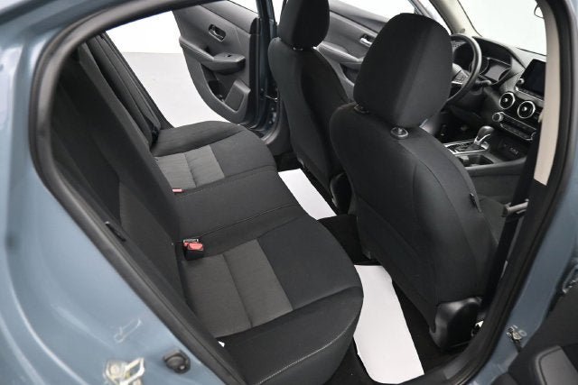 Used 2025 Nissan Sentra SV FWD image 19