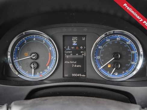 Used 2018 Toyota Corolla SE FWD image 18