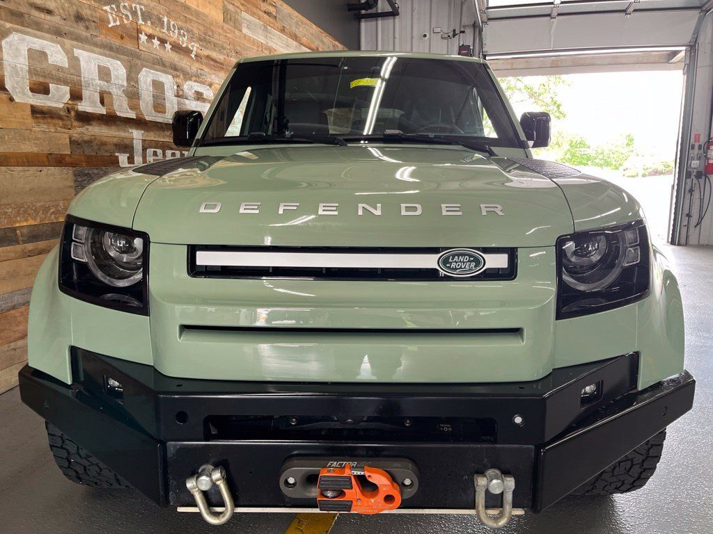 Used 2023 Land Rover Defender 110 75th Limited Edition AWD/4WD image 6
