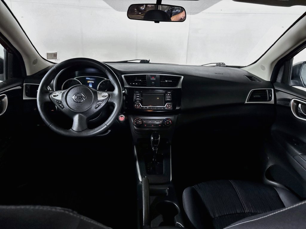 Used 2017 Nissan Sentra SV FWD image 12