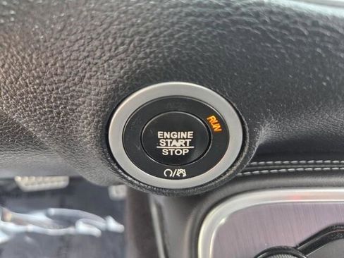 Used 2018 Dodge Challenger R/T Scat Pack RWD image 10