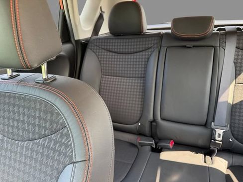 Used 2018 Kia Soul ! FWD image 15