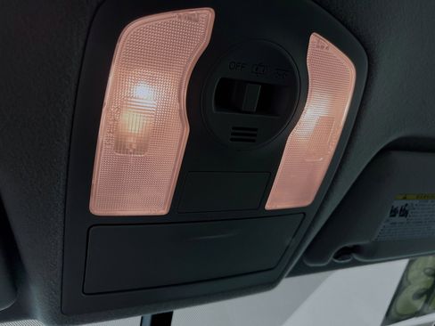 Used 2013 Toyota Prius V Five image 21