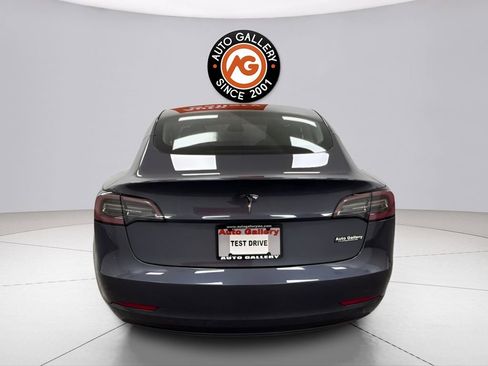 Used 2023 Tesla Model 3 Standard Range RWD image 4