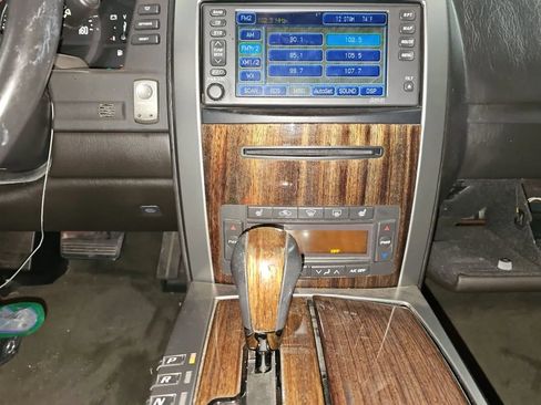 Used 2006 Cadillac XLR V RWD image 12