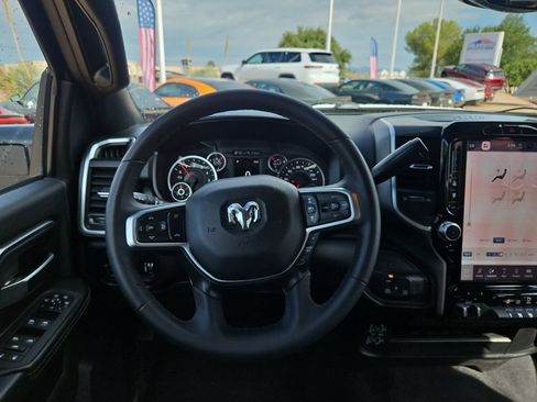 Used 2025 RAM 2500 Big Horn AWD/4WD image 27