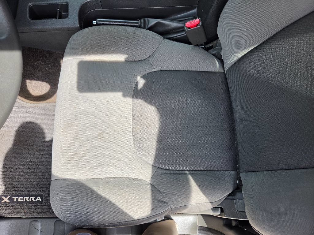 Used 2014 Nissan Xterra S RWD image 17