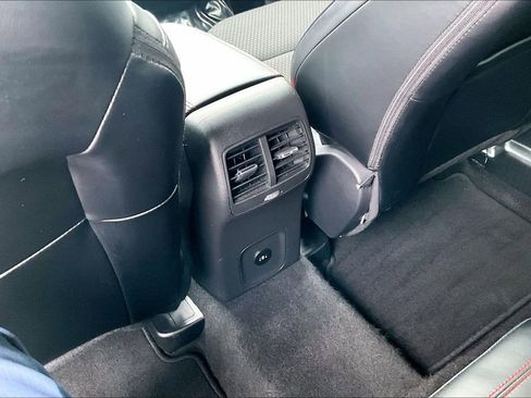 Used 2025 Ford Escape ST-Line AWD/4WD image 33