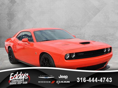 Used 2020 Dodge Challenger R/T Scat Pack RWD image 1