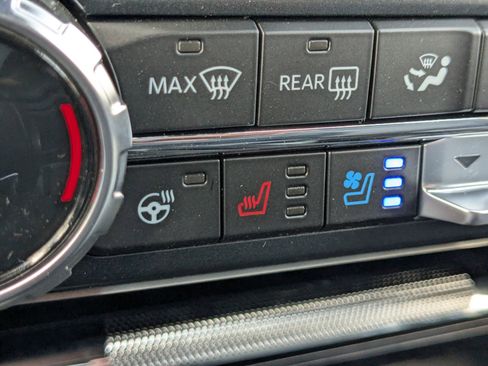 New 2025 Ford F150 Lariat w/ Equipment Group 502A High image 26