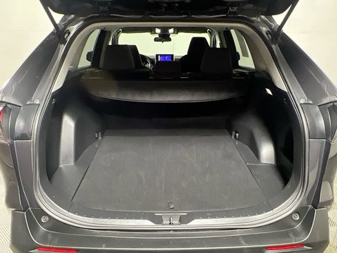Certified 2025 Toyota RAV4 XLE AWD/4WD image 22