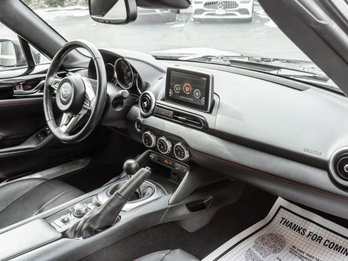 Used 2017 MAZDA MX-5 Miata RF Grand Touring image 10