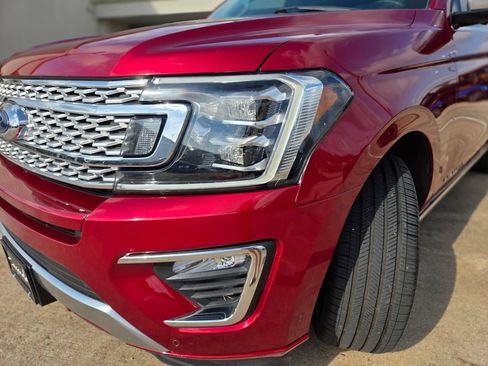 Used 2019 Ford Expedition Platinum RWD image 34