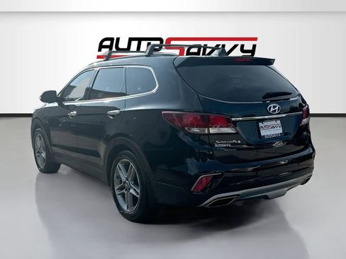 Used 2018 Hyundai Santa Fe FWD image 5