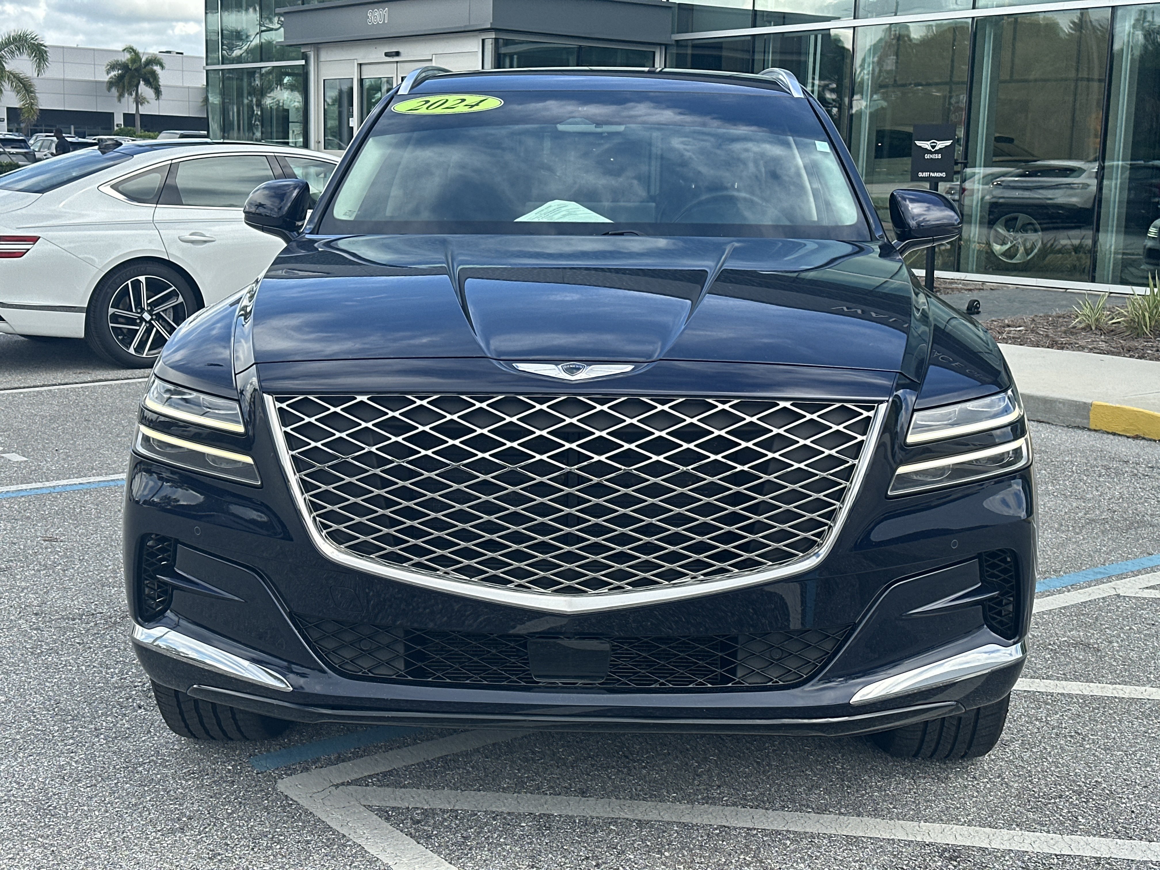 Certified 2024 Genesis GV80 2.5T AWD/4WD image 4