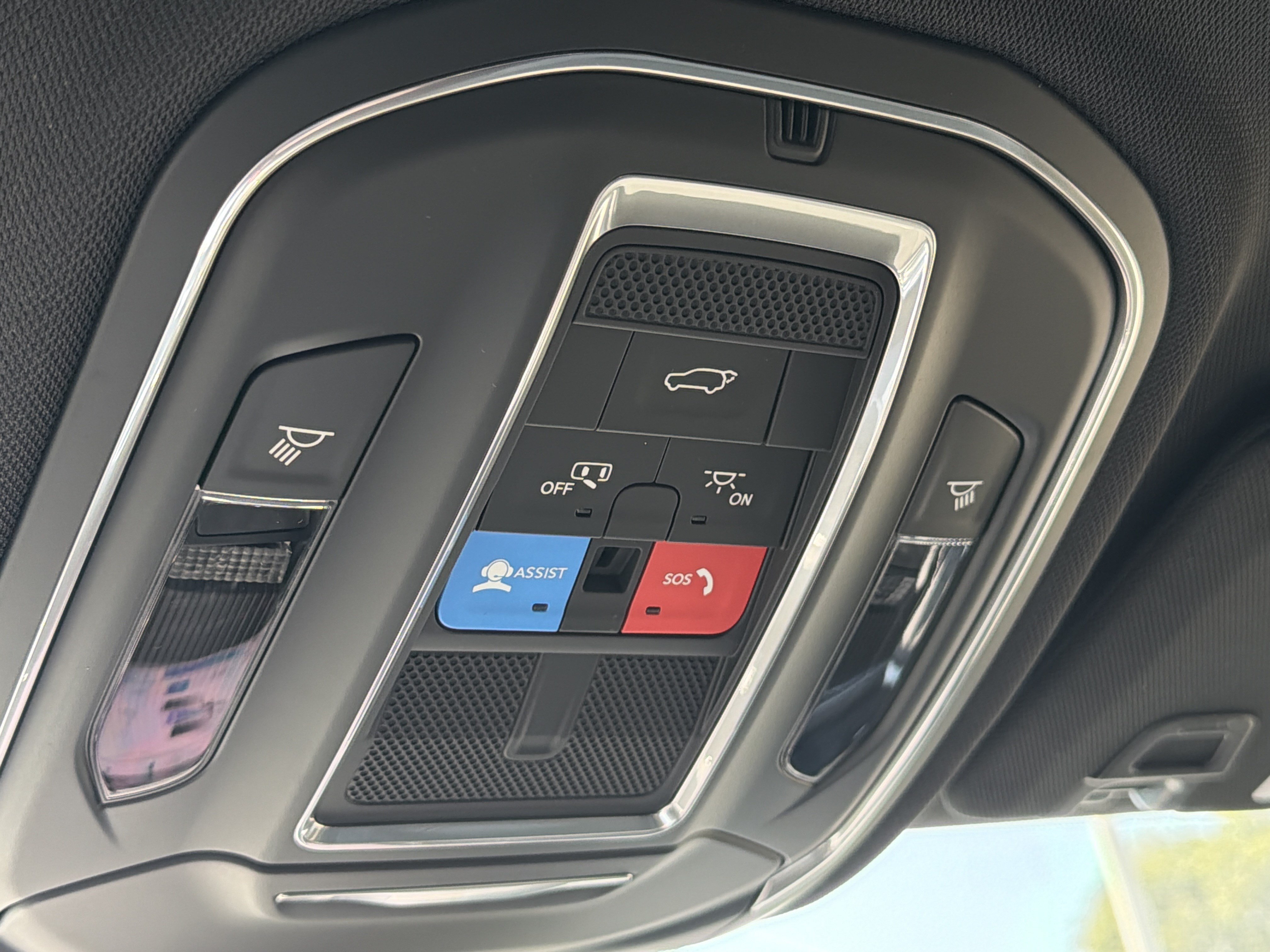 New 2026 Jeep Grand Cherokee Altitude AWD/4WD image 21