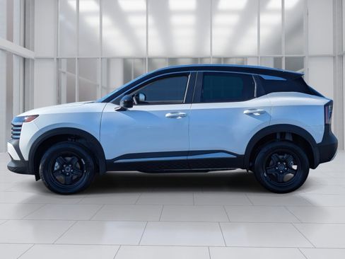 New 2026 Nissan Kicks SV FWD image 2